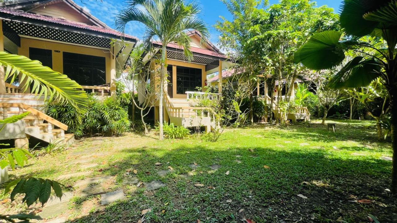 Clean Ko Lanta