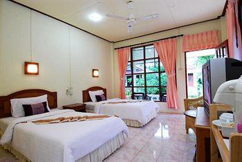 Resort Clean Ko Lanta